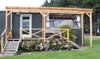 Allans Beach Farmstay Shed